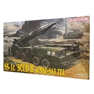 Dragon #3520 1/35 Scale SS-1c "SCUD B" missile with MAZ-543 TEL launcher
